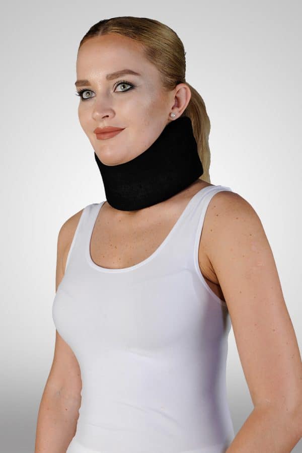 Cervikalna kragna - meka sunđer, crna